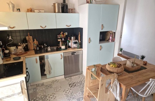 Crecy-en-Brie Apartment | Appartement Cosy et Historique à 12 min de Disneyland Paris et 45 min de Paris