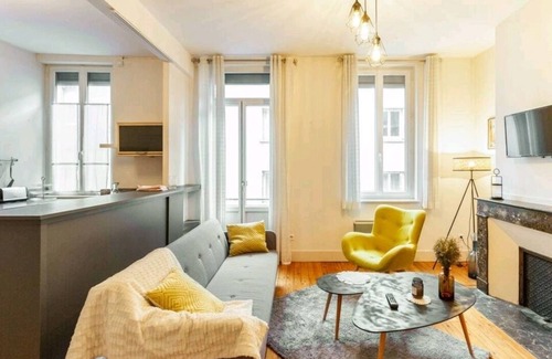 Saint - Aubin - Dupuy Apartment | Appartement Centre Ville - Place Dupuy