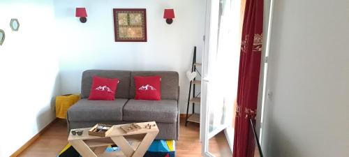 Lugrin Apartment | Appartement-Chalet avec Terrasse - Vue Lac
