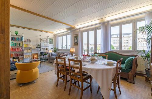 Faubourg Sud Apartment | Appartement Climatisé 100M2 7mn Centre Ville Garage 5Pièces 5 Adultes Bébé Arrivée Autonome