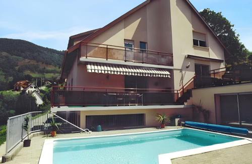 Oderen Apartment | Appartement confortable à Oderen 68 m² avec piscine partagée