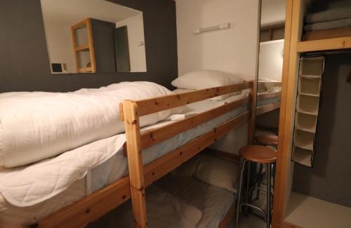 Val Claret Apartment | Appartement cosy 2P cabine, skis aux pieds à Tignes, balcon, parking, animaux acceptés, WiFi - FR-1-502-562