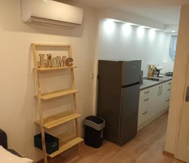 Salindres Apartment | Appartement cosy