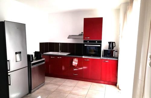 Vic-la-Gardiole Apartment | Appartement cosy et terrasse spacieuse