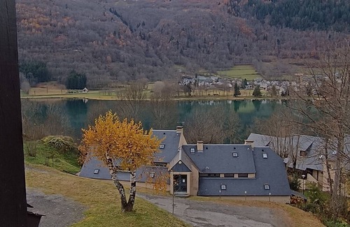 Peyragudes Apartment | Appartement Cosy, vue sur le lac