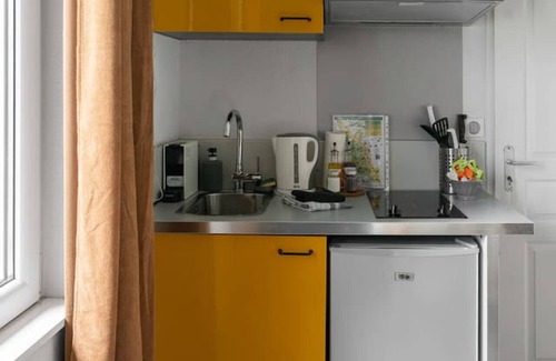 Republique Apartment | Appartement design Centre Ville proche Thermes