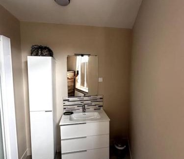 Bergues Apartment | Appartement duplex ,En Face