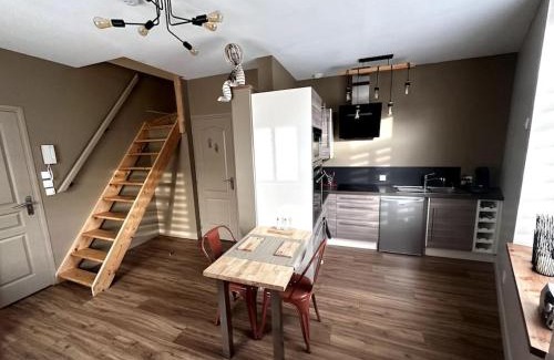 Bergues Apartment | Appartement duplex ,En Face