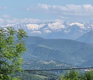 Taurignan-Castet Apartment | Appartement en campagne