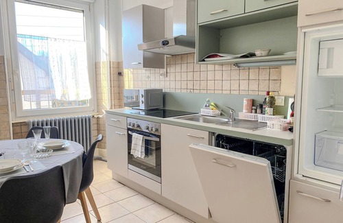 Belfort Apartment | Appartement entier 92 m2, 3 chambres et 1 salon, proche centre ville, parking