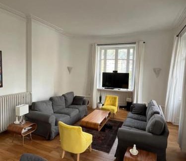 Saint-Claude Apartment | Appartement entre lacs et montagnes
