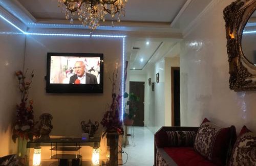 Branes Apartment | Appartement Familial en deux façades en face Hotel Ahlen & SuperMarché Marjane