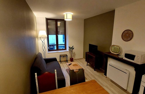 Bourbonne-les-Bains Apartment | appartement centre ville proche des thermes et du casino avec parking privé