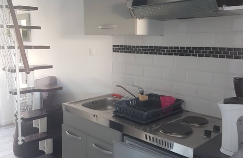 Quartier de l'Hippodrome Apartment | Appartement "Madame" - Heated swimming pool
