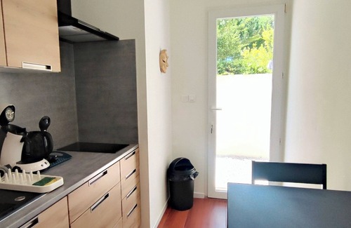 Clermont-l'Herault Apartment | Appartement Indépendant Avec Arrivée Autonome Proche du lac du Salagou