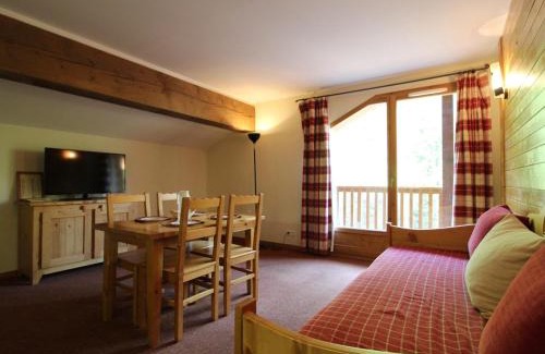 Val Cenis Apartment | Appartement pour 4 personnes avec piscine, pied des pistes à Val Cenis - FR-1-508-132