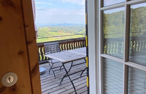 Grassnitzberg Apartment | Appartement Georgiberg