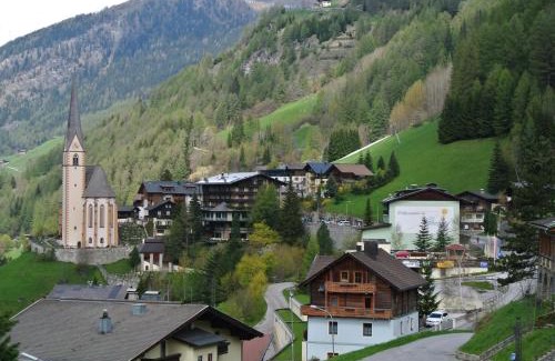 Heiligenblut Apartment | Appartement Gorgasser im Berghaus Glockner