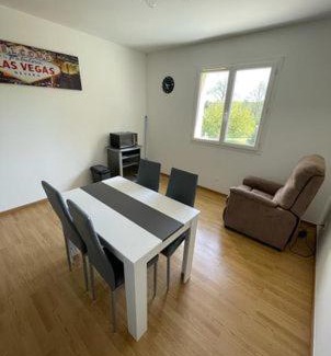 Corbelin Apartment | APPARTEMENT LE DOMAINE DES LIBELLULES PROCHE WALIBI