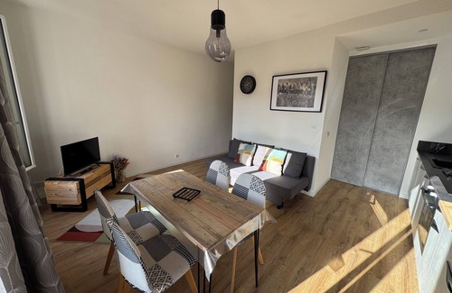 Chatel-Guyon Apartment | Appartement Le Madargue Idéalement Placé