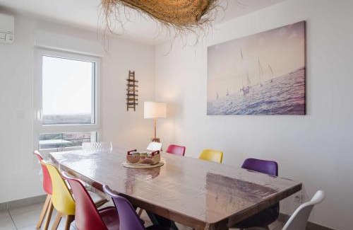 Narbonne-Plage Apartment | Appartement lumineux et climatisé avec WIFI et parking à Narbonne-Plage - FR-1-409-202