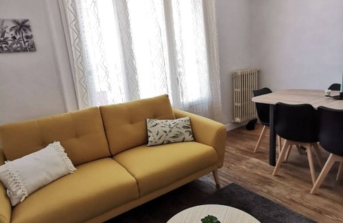 Lannemezan Apartment | Appartement Lumineux vue Pic du Midi