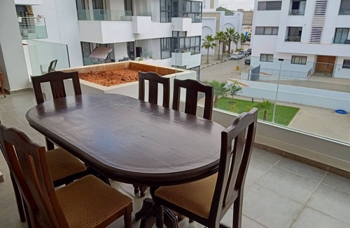 Harhoura Apartment | Appartement Luxe.piscine et Plage Sable D'or