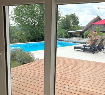 Ehingen Apartment | Appartement mit Pool