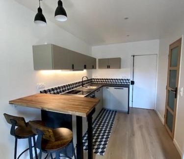 Quartier de la Goutte-d'Or Apartment | Appartement moderne & calme Paris Sacré coeur