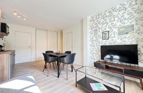 Riom Apartment | Appartement Neuf pour 4 Personnes au Cœur de Riom N6