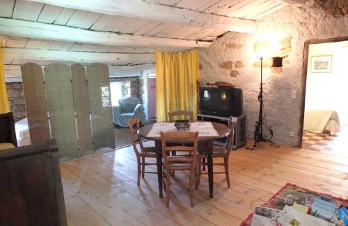 Feliceto Apartment | Appartement raffiné à Feliceto - 120 m² avec vue sur montagne