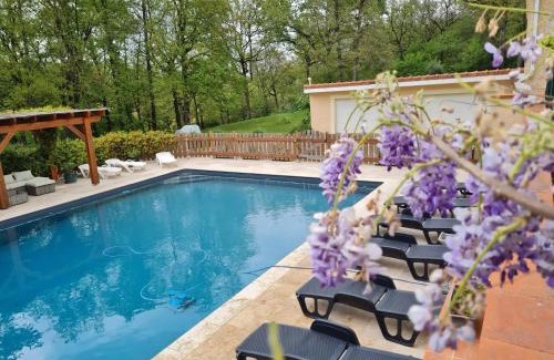 Maurens Apartment | Appartement spacieux avec piscine partagée à Maurens - 120 m²
