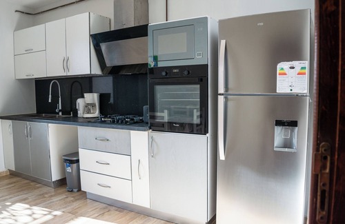 Hai Menaouer Condo | Appartement Standing Frange Maritime Pres d Akid Lotfi, vue Mer + Parkg Sécurisé