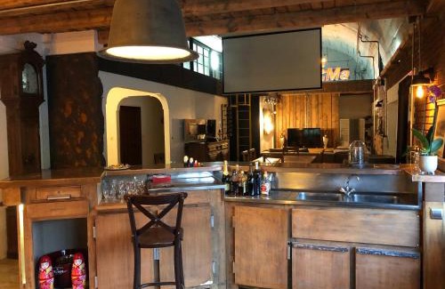 Longwy Apartment | APPARTEMENT style loft industrielle de 250m2