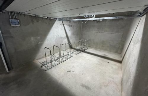 Balaruc-les-Bains Apartment | Appartement T2 avec Jardinet Privatif, Proche de l'Étang de Thau et Thermes - FR-1-503-79