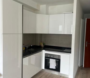 Paquis Navigation Apartment | Appartement Tara