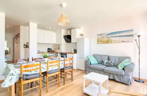 Saint-Lambert Apartment | Appartement Traversant Avec Balcons Plage des Catalans