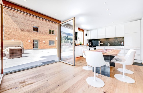 Buerserberg Apartment | Appartement Zimba Blick