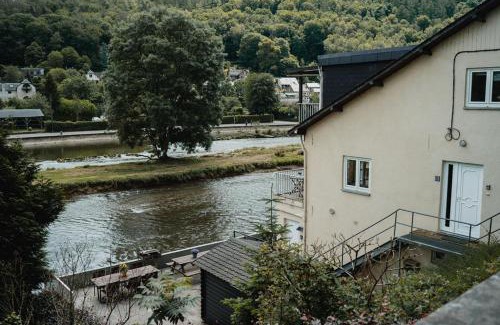 Bohan Apartment | Appartementen met zicht op de rivier de Semois en eigen balkon
