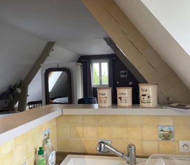 Victot - Pontfol Apartment | Apple garden
