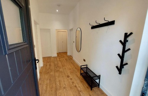 Liverton House | Apple Lodge
