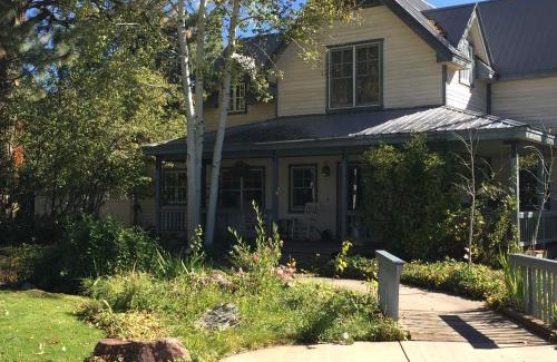 Hermosa Bed & Breakfast | Apple Orchard Inn