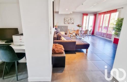 Saint-Maurice Apartment | Appt Cosy Porte Paris parc Fleural et Parking
