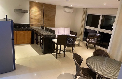 San Jose Villa | April Villa - Luxury 2 Bed, 2 Bath Apartment with Panoramic Ocean Views