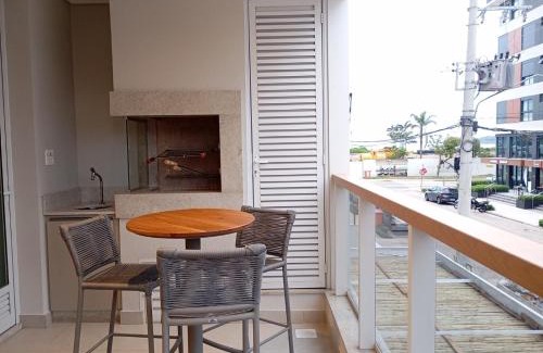 Jurere Apartment | Apto novo c/churrasqueira a 300m da Praia BEL0201