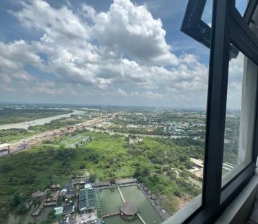 District 9 Apartment | AQHOMES at Vinhomes Grand Park