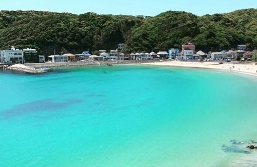 Kakisaki House | Aqua Beach House Sotoura - 1min walk to Sotoura Beach!