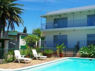 Humewood House | Aqua Marine Guest House