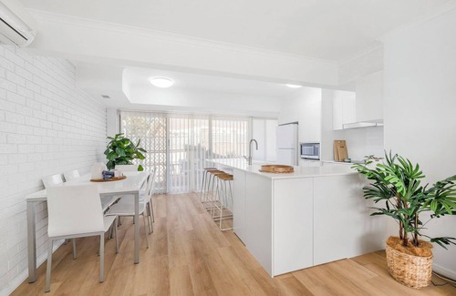 Lake Cathie House | AquaLakeCathie, 3 bedroom town house amazing location!