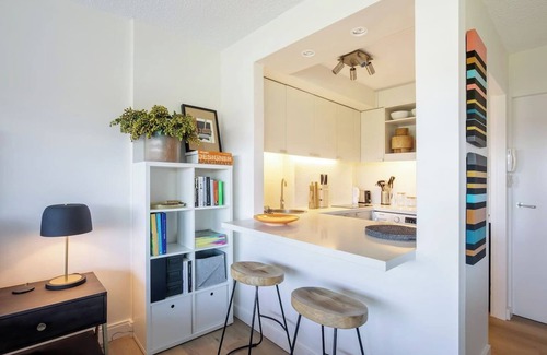 Rushcutters Bay Apartment | Aquarius Rising Poolside in Rushcutters Bay
